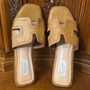 Steven New York Tweed And Brown Trim Sandals, 7.5--New